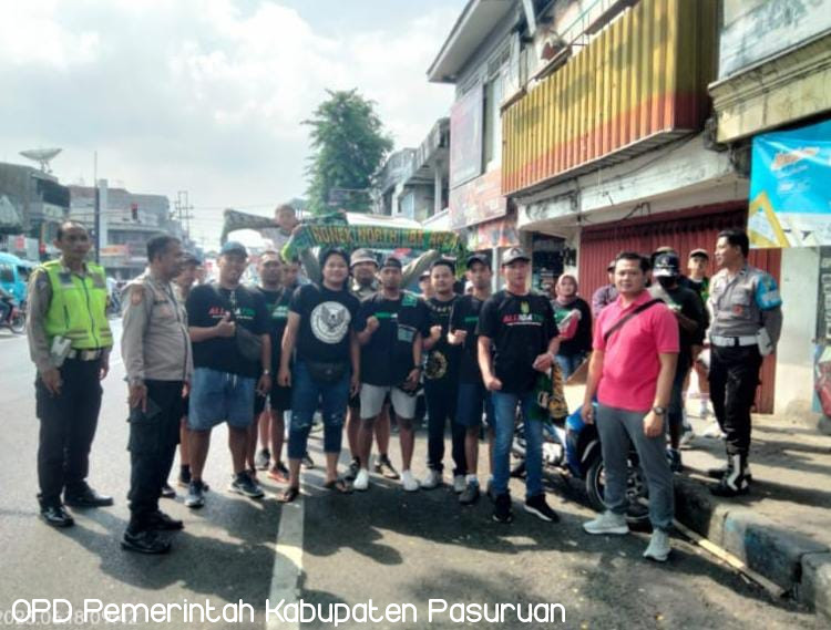 Monitoring Keberangkatan Suporter Bonek Wilayah Kab/Kota Pasuruan Menuju Ke Stadion GBT Surabaya
